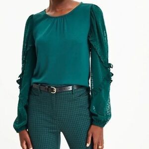 LOFT green ruffled long sleeve Size XS/S